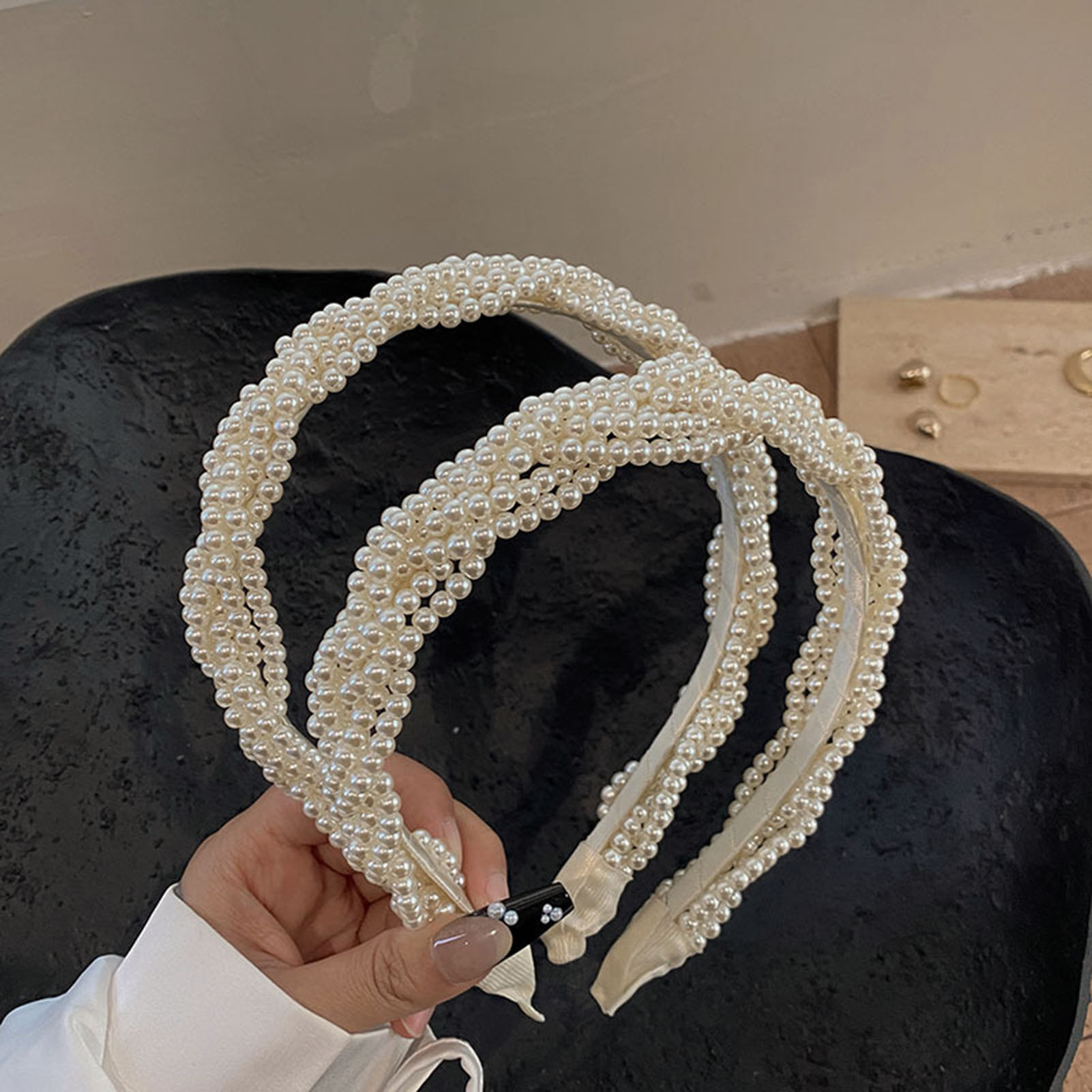 エレガントなパールヘッドバンド女性のためのヘアアクセサリーヘ - Wedding Supply Store のレビューと価格
